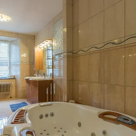 Chateau De Vidaussan 4* Labroquere