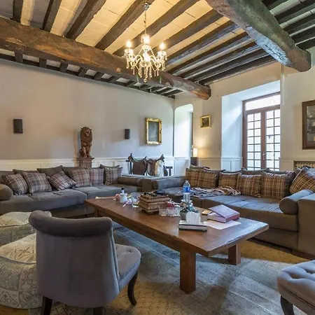 Bed and breakfast Chateau De Vidaussan