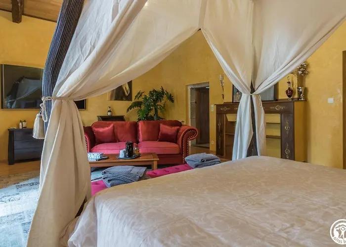 ベッド・アンド・ブレックファスト Chateau De Vidaussan Labroquère