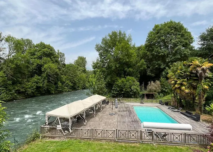 Chateau De Vidaussan Bed & Breakfast Labroquere